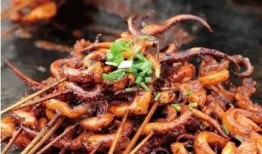 鱿鱼小吃摊爆料视频播放,揭秘幕后制作过程